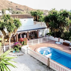 Casa Volar Coin,malaga Bed & Breakfast Coin